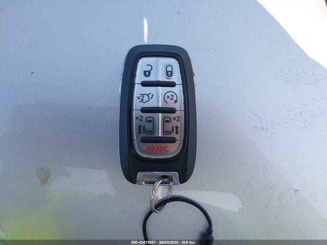2C4RC1BG1RR139541 Chrysler Pacifica Touring L
