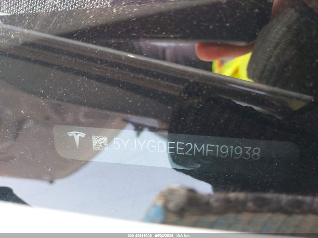 2021 TESLA MODEL Y 5YJYGDEE2MF191938 Photo 8