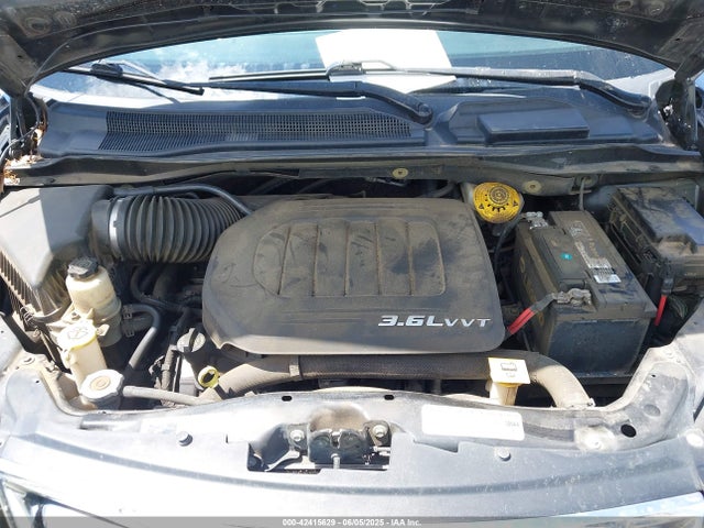 2C4RC1BG0GR293316 Chrysler Town and Country
