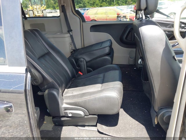 2C4RC1BG0GR293316 Chrysler Town and Country