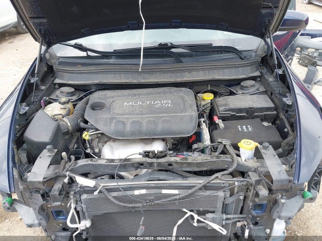 1C4PJLCB8FW643633 Jeep 2015