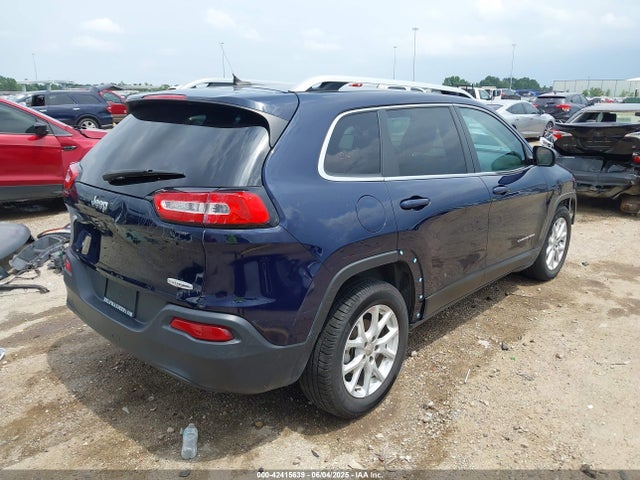 1C4PJLCB8FW643633 Jeep 2015