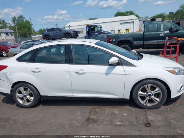 1FADP3F21EL402449 Ford FOCUS SE
