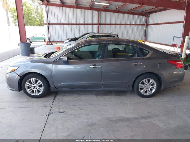 1N4AL3AP9HN333102 Nissan Altima 2.5 S