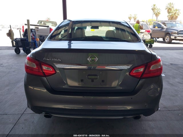 1N4AL3AP9HN333102 Nissan Altima 2.5 S
