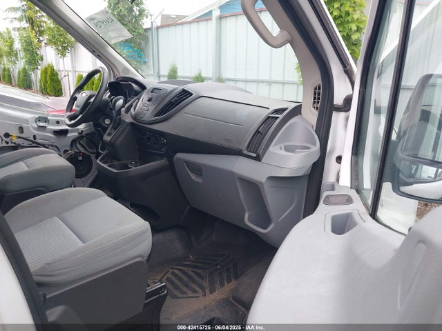 Ford 2015 2015 1FTYE1CM4FKA79419 Image 5