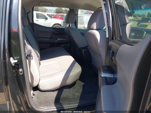 3TMAZ5CNXNM179845 Toyota Tacoma Sr5 V6