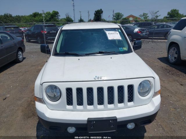 1C4NJRBB6GD668717 Jeep Patriot Sport