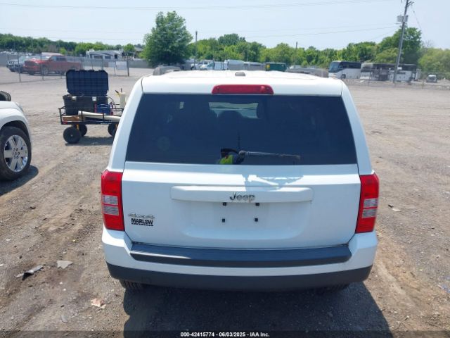 1C4NJRBB6GD668717 Jeep Patriot Sport