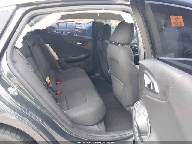 1G1ZE5ST1HF227115 Chevrolet MALIBU 1LT