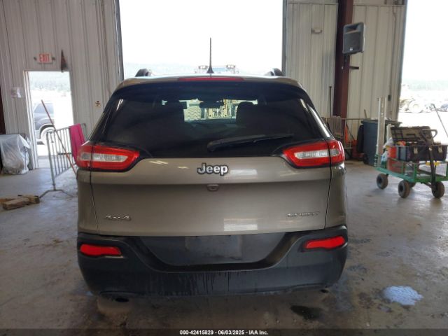 1C4PJMAB2HW537884 Jeep Cherokee