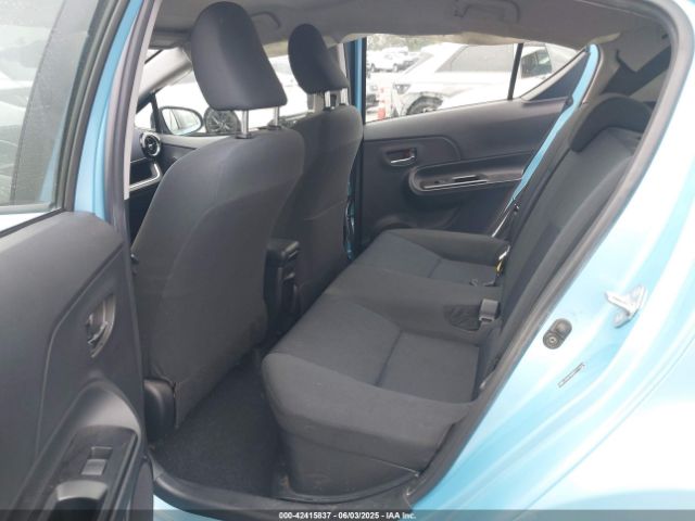 JTDKDTB35F1112124 Toyota Prius C Two