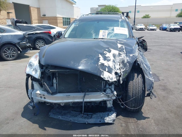 JN1BJ0RP0HM387422 Infiniti 2017