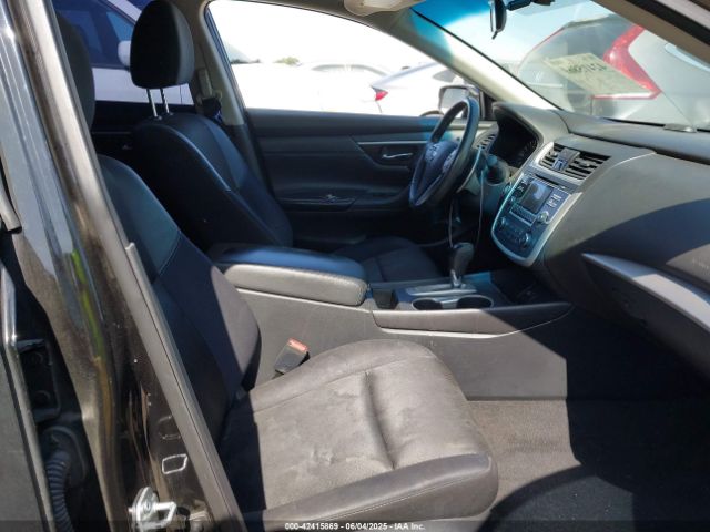 1N4AL3AP3HC164982 Nissan Altima 2.5 Sr
