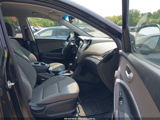 KM8SMDHF1HU213391 Hyundai Santa Fe Se