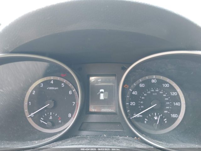 KM8SMDHF1HU213391 Hyundai Santa Fe Se