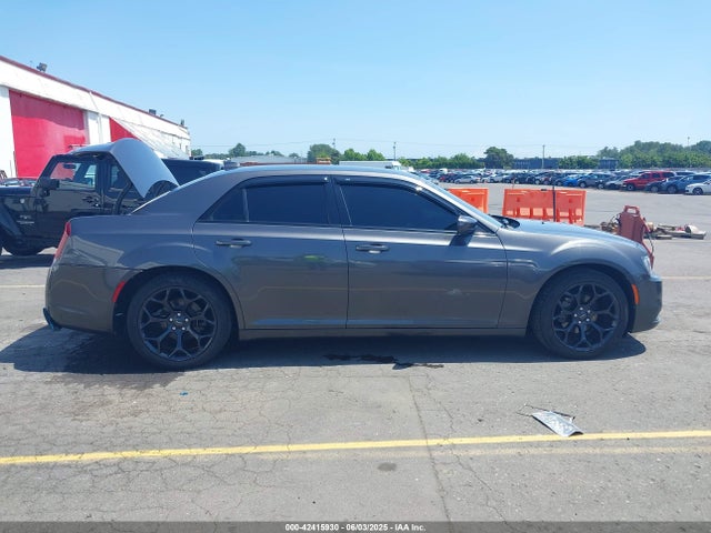 2C3CCABG4KH656015 Chrysler 300