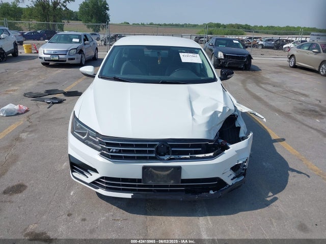 1VWDT7A31HC022087 Volkswagen 1.8 tsi
