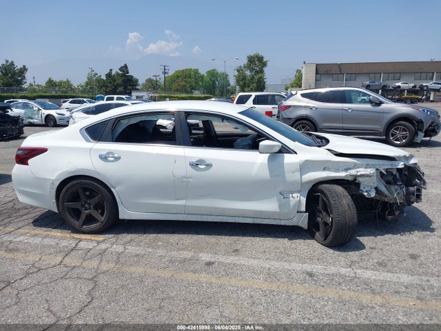 1N4AL3APXJC140622 Nissan 2018