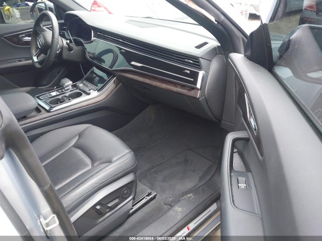 2022 AUDI Q8 WA1EVBF11ND008847 Photo 4