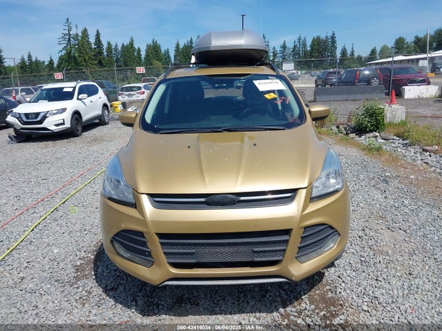1FMCU9G94FUA09601 Ford Escape