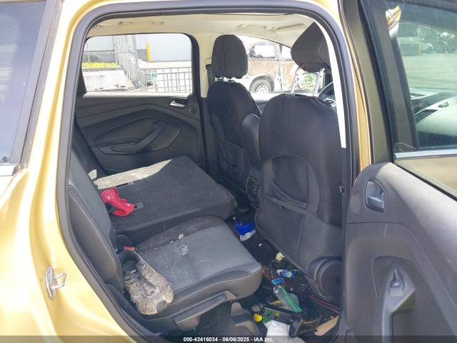 1FMCU9G94FUA09601 Ford Escape