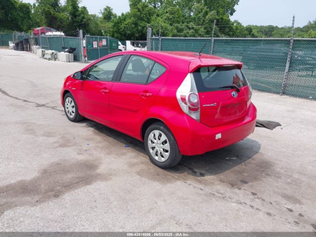 JTDKDTB37E1566373 Toyota Prius C Three