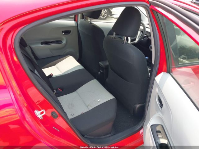 JTDKDTB37E1566373 Toyota Prius C Three