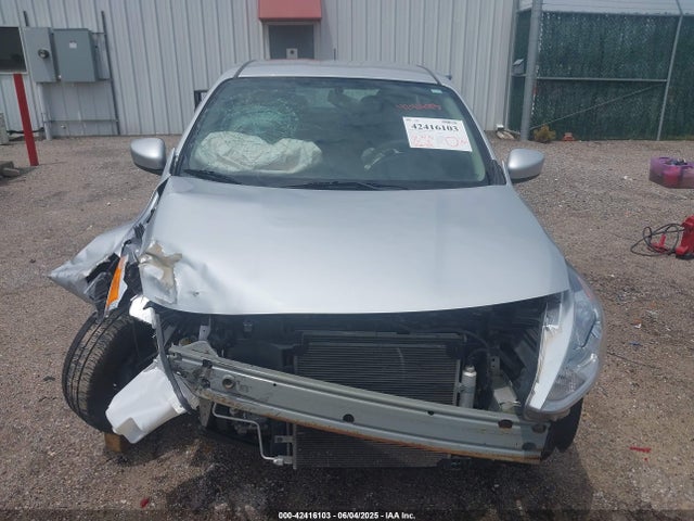3N1CN7AP4JL867086 Nissan 2018