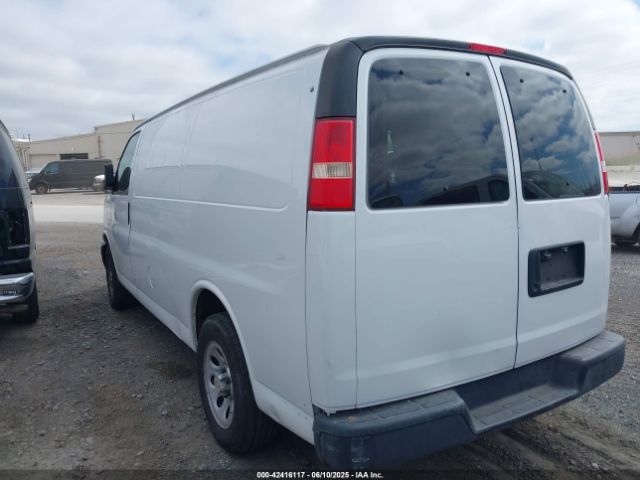2013 CHEVROLET EXPRESS 1500 1GCSGAFX7D1179068 Photo 2