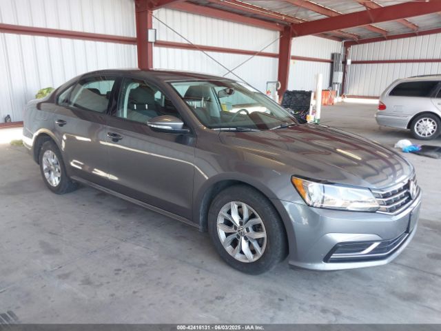 2018 VOLKSWAGEN PASSAT 1VWAA7A37JC047557