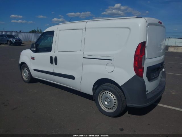 2018 RAM PROMASTER CITY ZFBERFAB0J6J37598 Photo 2