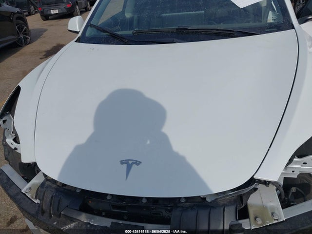 2022 TESLA MODEL 3 5YJ3E1EA2NF200652 Photo 9