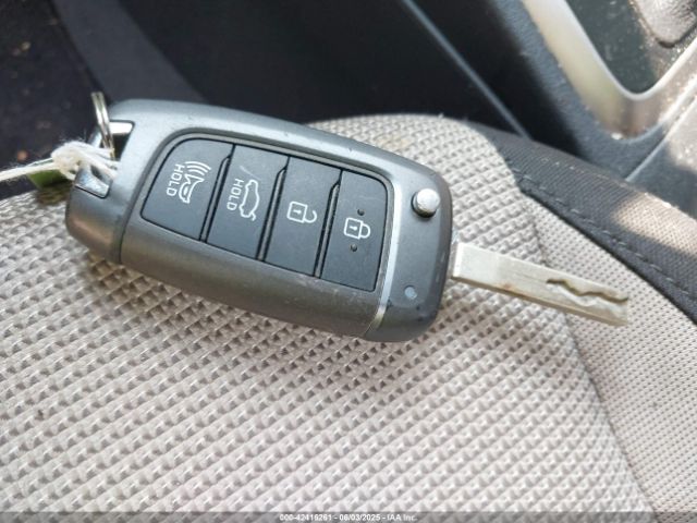 3KPC24A69NE169191 Hyundai ACCENT SE