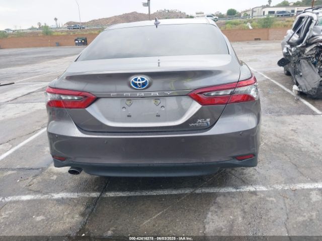 4T1F31AK9RU068189 Toyota Camry Hybrid Xle