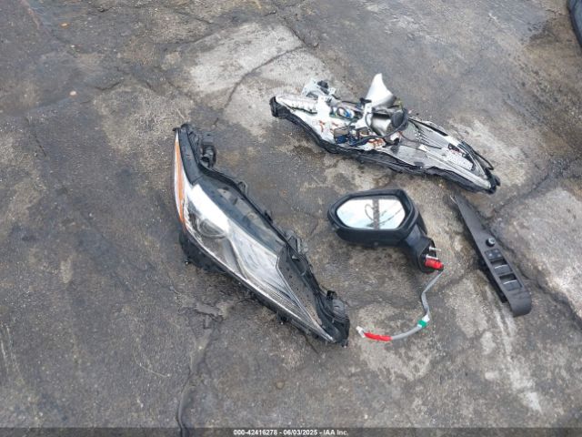 4T1F31AK9RU068189 Toyota Camry Hybrid Xle
