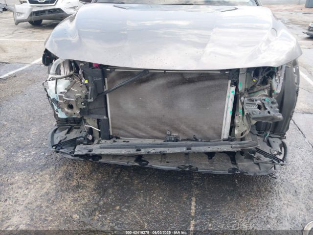 4T1F31AK9RU068189 Toyota Camry Hybrid Xle