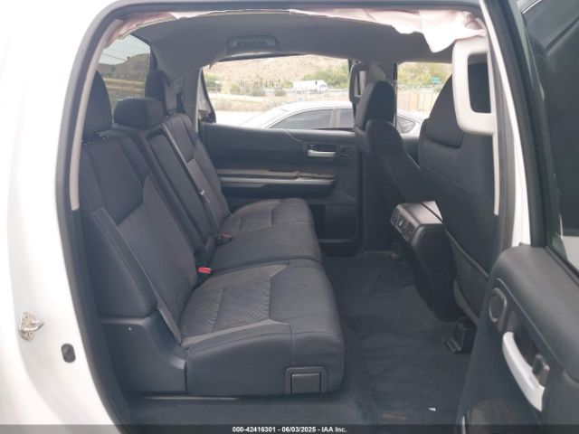 5TFEY5F11FX175319 Toyota Tundra Sr5 5.7l V8