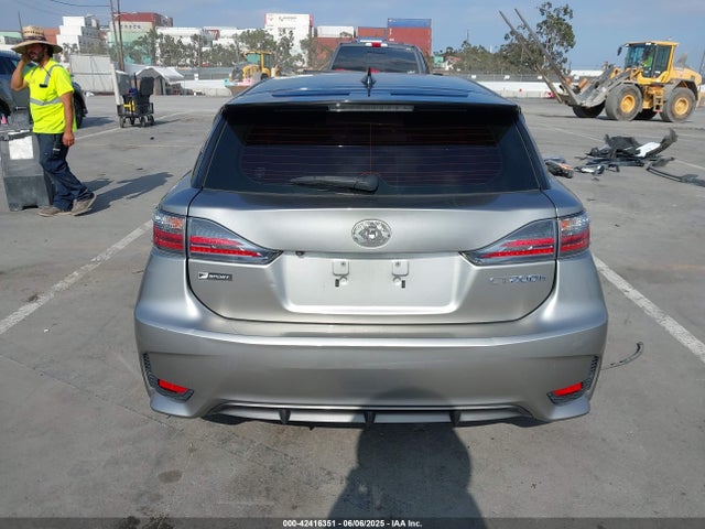 Lexus 2zr-fxe+3jm 2017 JTHKD5BH5H2285760 Image 16