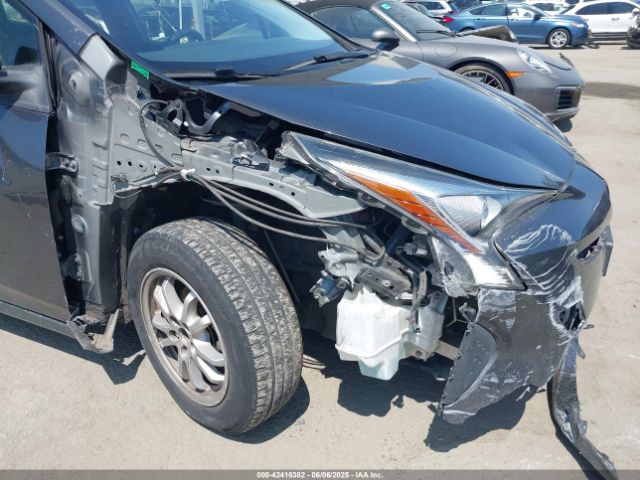 2017 TOYOTA PRIUS JTDKBRFU6H3032690 Photo 5