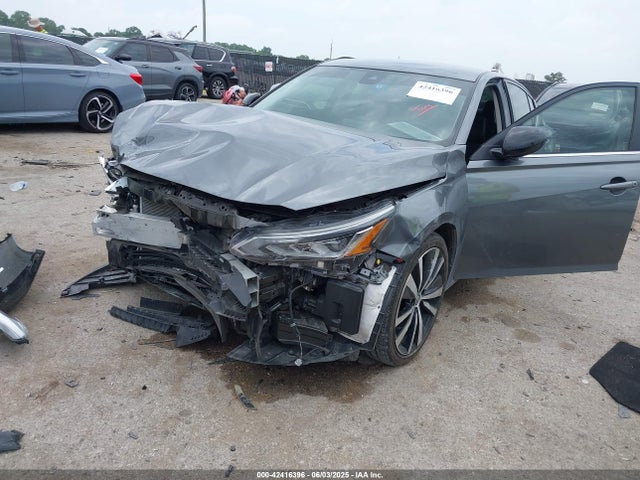 Nissan 2022 2022 1N4BL4CV4NN336040 Image 6