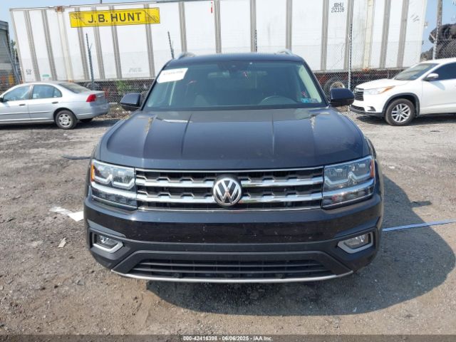 1V2NR2CA9JC563980 Volkswagen 2018