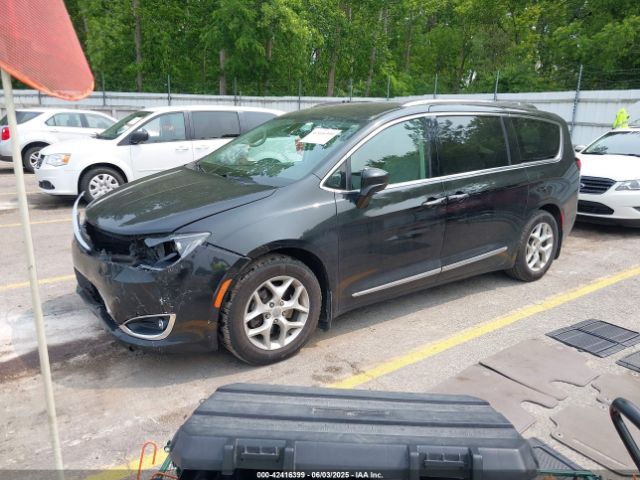 2018 CHRYSLER PACIFICA 2C4RC1BG4JR100494 Photo 1