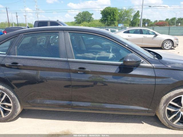 3VW7X7BU5SM016937 Volkswagen Jetta 1.5t Se