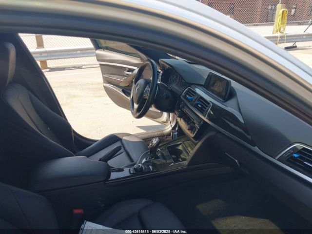 2017 BMW 330I WBA8B9G33HNU56443 Photo 4