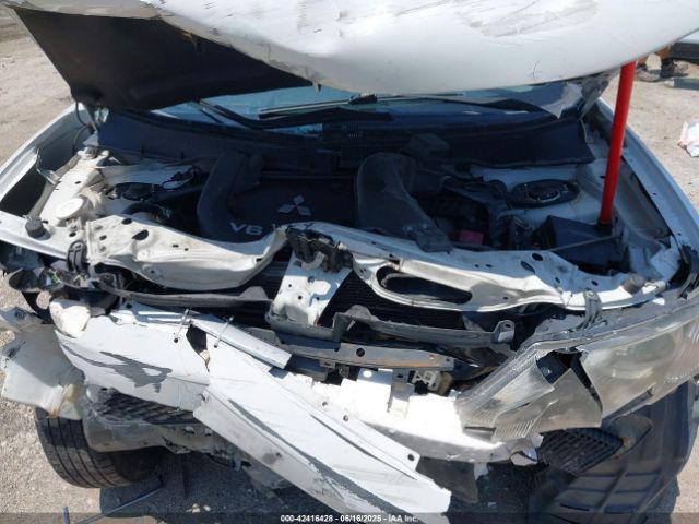 2007 MITSUBISHI OUTLANDER JA4MS31XX7U011951 Photo 9