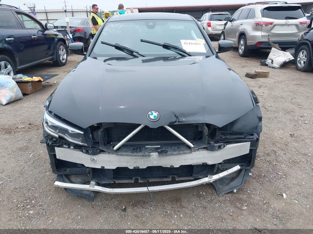 3MW5R1J0XM8C09190 BMW 330I
