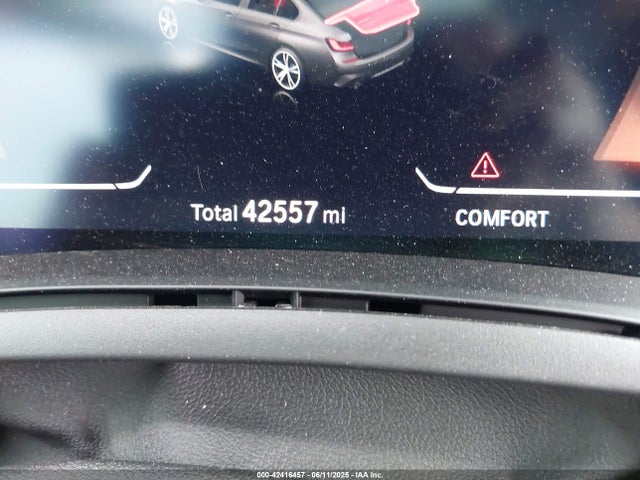 3MW5R1J0XM8C09190 BMW 330I