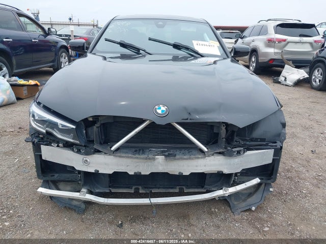 3MW5R1J0XM8C09190 BMW 330I