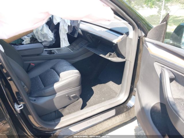7SAYGDEE5PA116476 Tesla 2023
